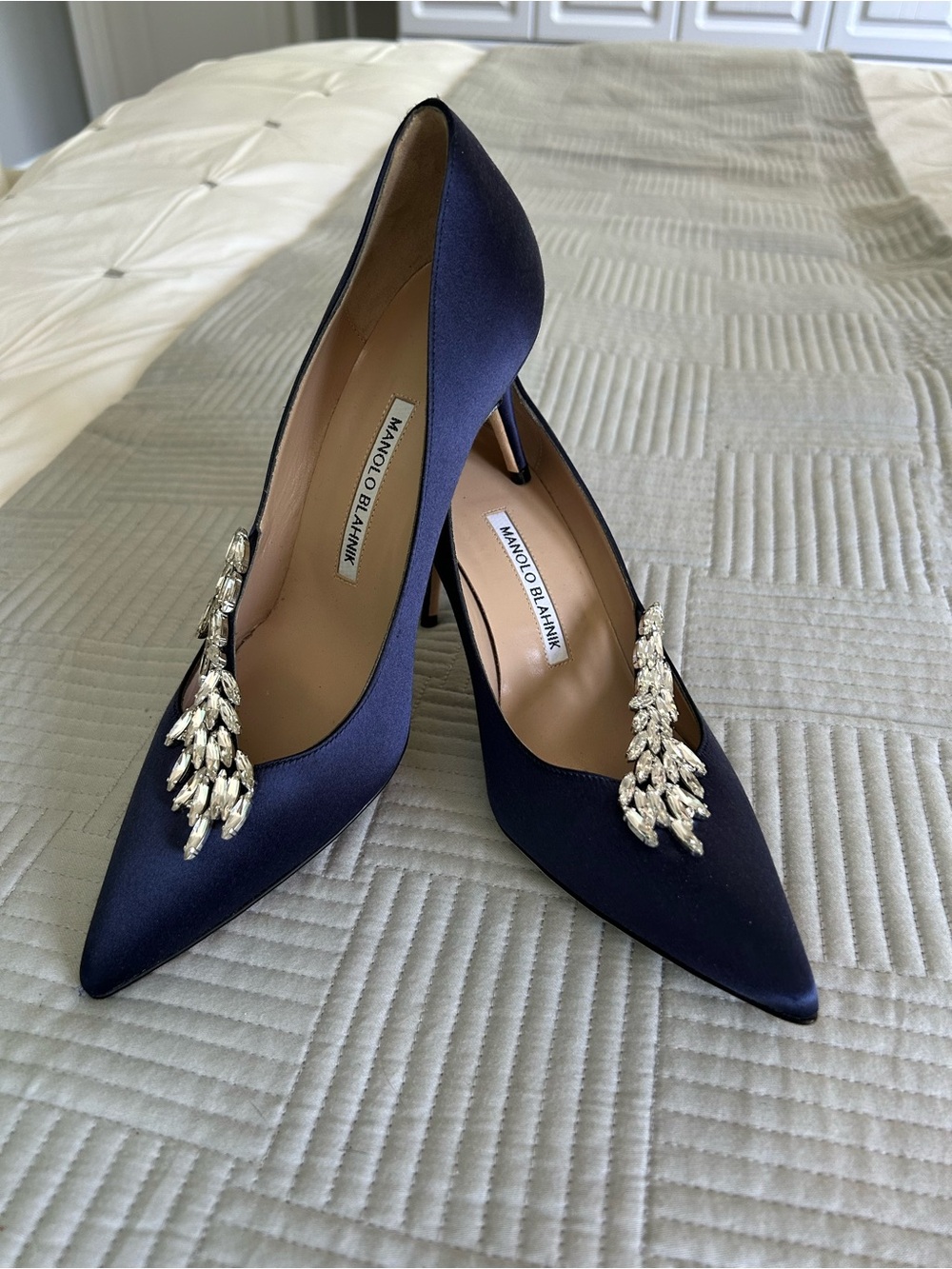 Authentic Manolo Blahnik Nadira Navy Satin Crystal Leaf-Embellished Pumps